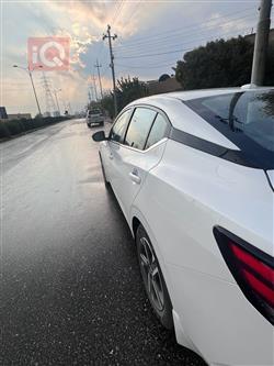 نیسان سێنترا
